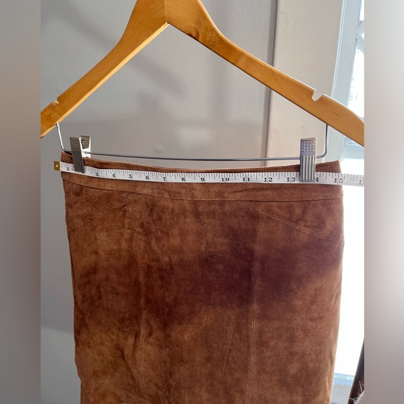 Vintage Brown Suede Mini Skirt - Picture 7 of 8